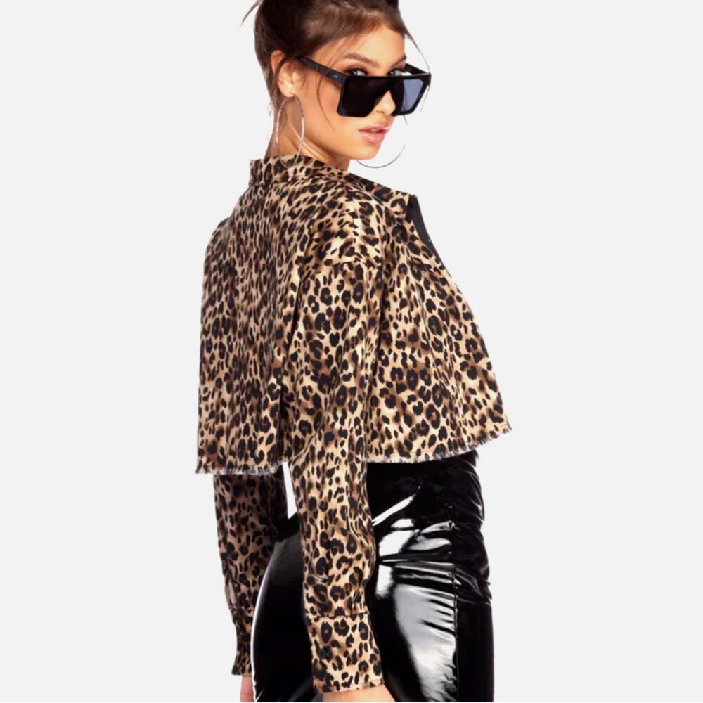 Dimora Leopard Cropped Denim Jacket